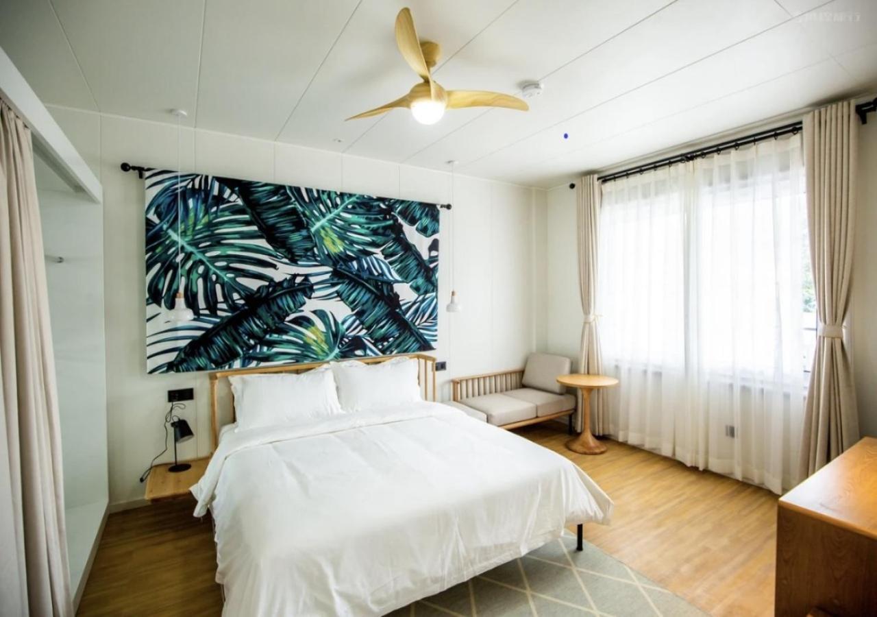 Discovery Saipan Hotel Garapan Exterior foto