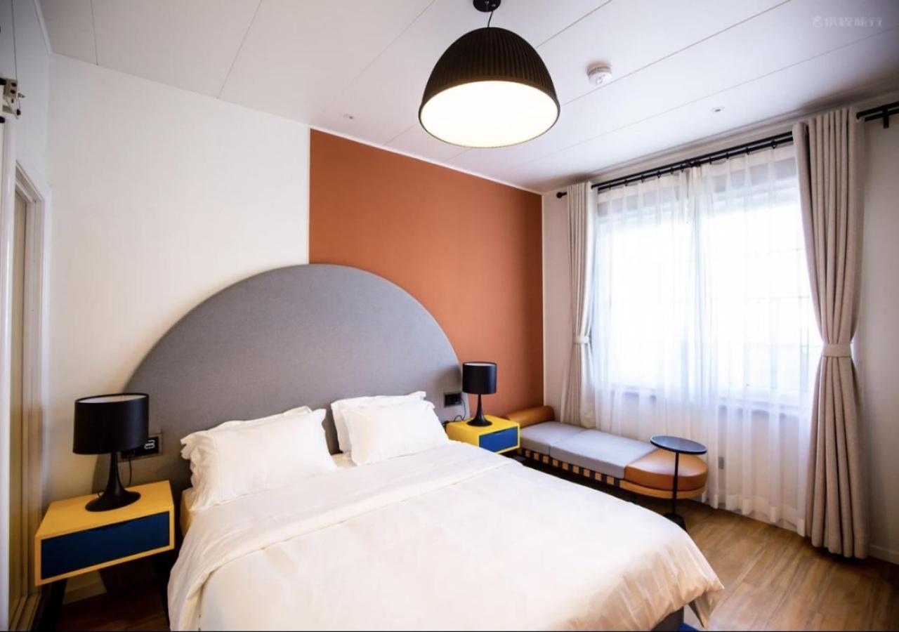 Discovery Saipan Hotel Garapan Exterior foto